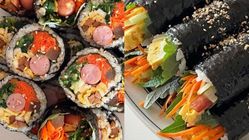 7 Langkah Membuat Kimbab Korea Autentik di Rumah