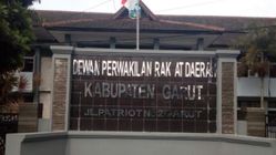 Tarik Ulur Kekosongan Jabatan Sekretaris DPRD Garut: Kekuasaan Melawan Politik