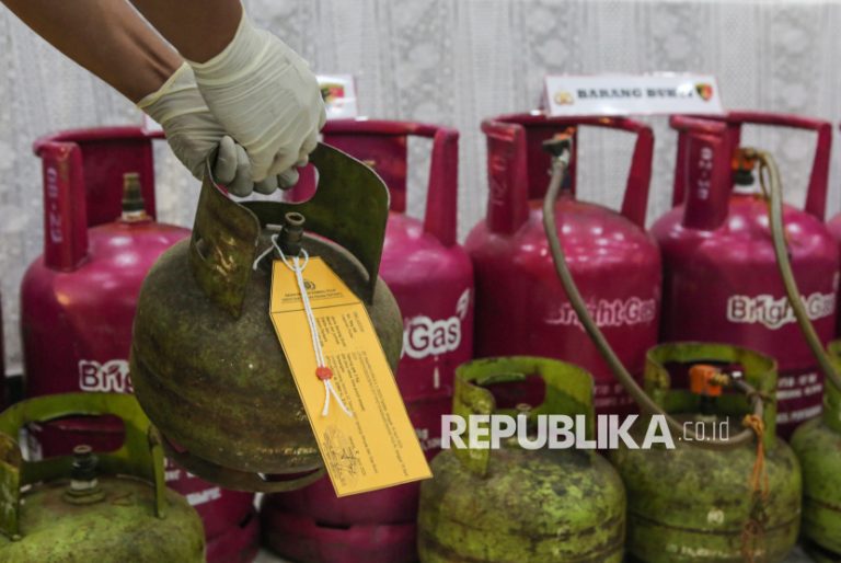 Polda Riau Bongkar Sindikat Pengoplos LPG Subsidi, Dua Tersangka Ditangkap