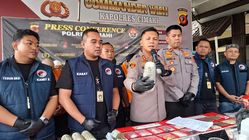 Pasangan Nikah Baru Ditangkap Jual Ganja Kiriman Aceh