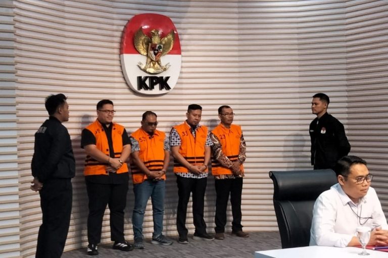 KPK Ungkap Peran 21 Tersangka Kasus Suap Dana Hibah Jatim