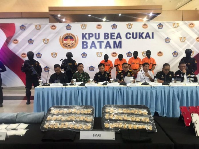 Attachment for Emas Rp4,8 Miliar Tertahan di Korset, Gagal Melewati BC Batam