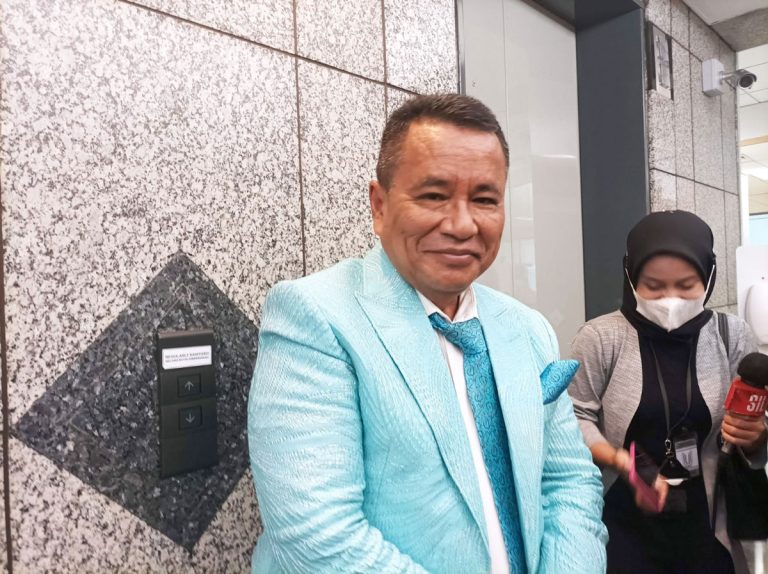 Komentar Hotman Paris Soal Vonis 1,5 Tahun Razman Arif Nasution