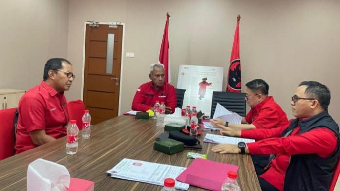 Attachment for Perjalanan Politik Danny Pomanto dari Hanura, Nasdem hingga Calon Ketua PDIP Sulsel