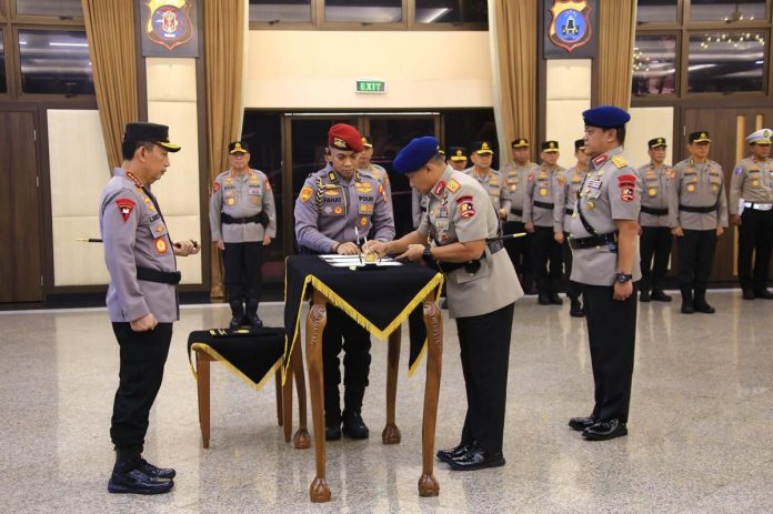 Attachment for Anggota DPR Ingatkan Komite Reformasi Polri Jangan Jadi Alat Politik