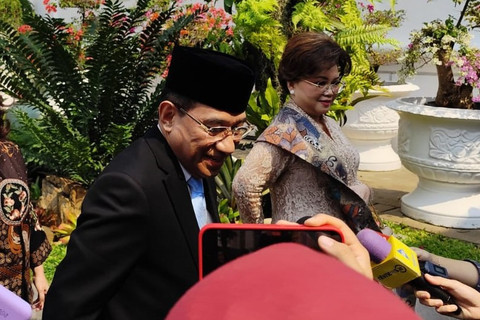 Attachment for Profil Wamenkes Benjamin Paulus: Dokter Paru dan Politikus Gerindra