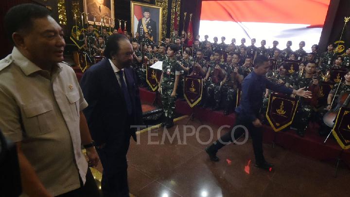 Mengapa Sjafrie Sjamsoeddin Menerima Kunjungan Pemimpin Parpol