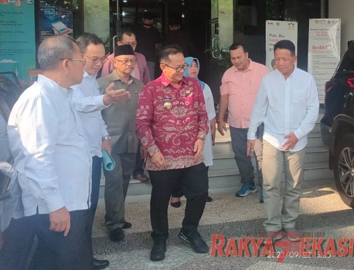 Attachment for Mutasi Eselon II Berisiko Politik dan Kepentingan, Akademisi Ingatkan Gubernur Rudy Mas,ud