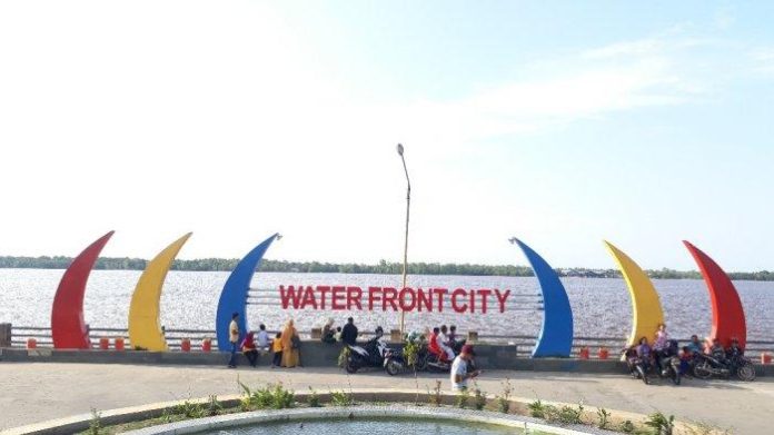 Attachment for Prakiraan Cuaca Tanjung Jabung Barat, Jambi – Rabu, 26 November 2025: Hujan Ringan