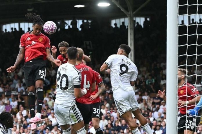 Attachment for Tak Menyesal Tinggalkan Real Madrid, Leny Yoro Jadi Pemain Utama MU
