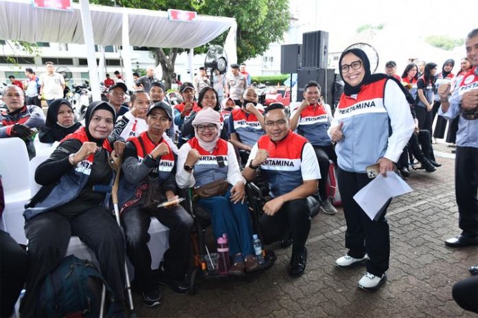 Attachment for Ribuan Pemotor Senang Dapat Oli Gratis, Driver Ojol: Terasa Seperti Diberi Semangat Baru!