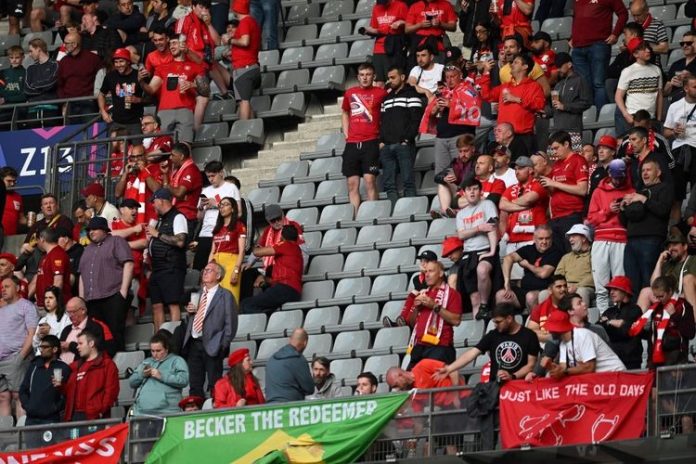 Attachment for Liverpool Kacau di Anfield: Kalah Telak dari PSV, Suporter Pergi Lebih Cepat
