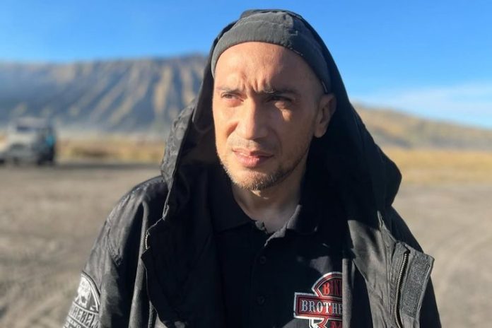Attachment for Aktor Gary Iskak Meninggal Usai Tabrak Pohon di Jaksel