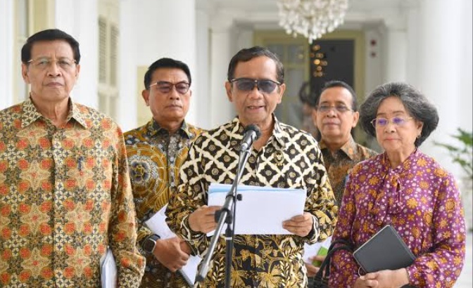 Attachment for DPD Golkar Pringsewu Rayakan Kemenangan Setelah Soeharto Dianugerahi Gelar Pahlawan Nasional