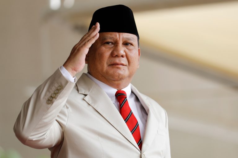 Prabowo Minta Komisi Reformasi Polri Bekerja Cepat, Jujur, dan Tanggap