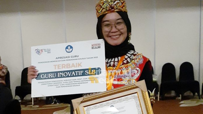 Attachment for Kokoy Kurnaeti Juara Nasional SLB Dedikatif dari Kuningan