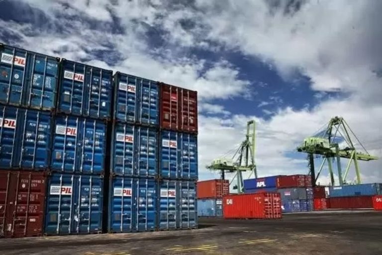 Ekspor Jatim Tembus 16,9 Miliar Dolar, Pasar Logistik Berkembang