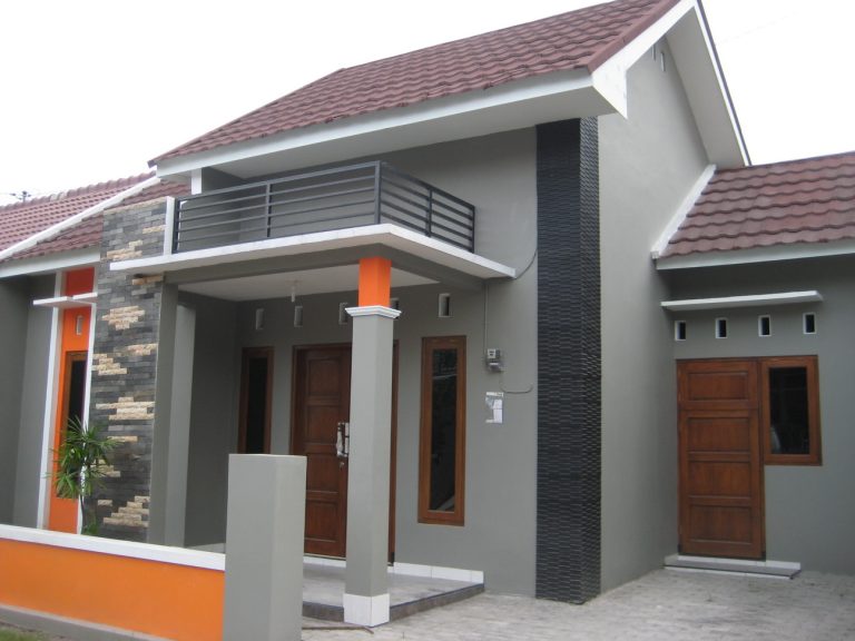 Rumah 10 Keluarga Terancam Hancur Akibat Longsor di Salukatambi Mamasa
