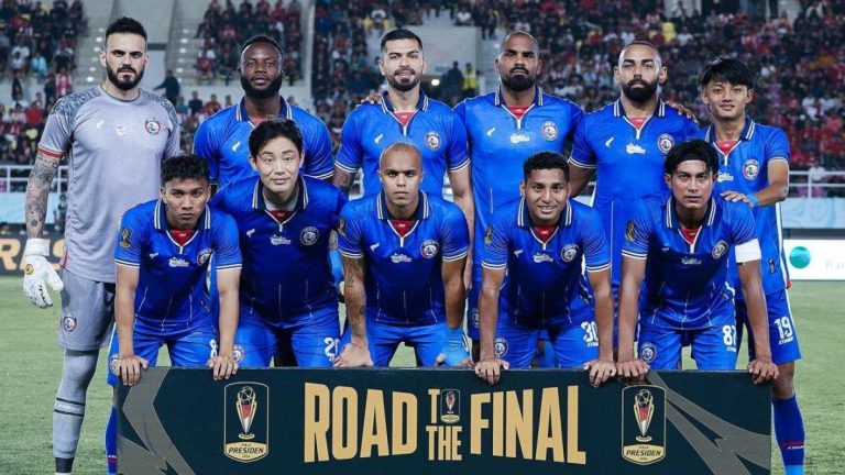 Bintang Rp 3,48 M Jadi Sorotan Aremania di Arema FC