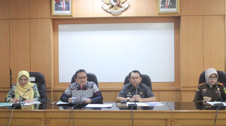 Komisi X DPR dan Gubernur Jabar KDM Umumkan Program Digitalisasi Pembelajaran di Bekasi