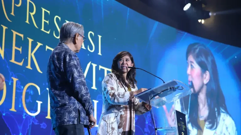 Bangun Konektivitas Digital ke Pelosok, Komdigi: Rakyat dan TNI Bantu Pemerintah